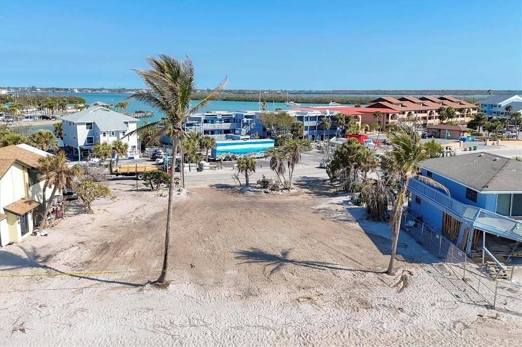 For Sale: $1,995,000 (0.49 acres)