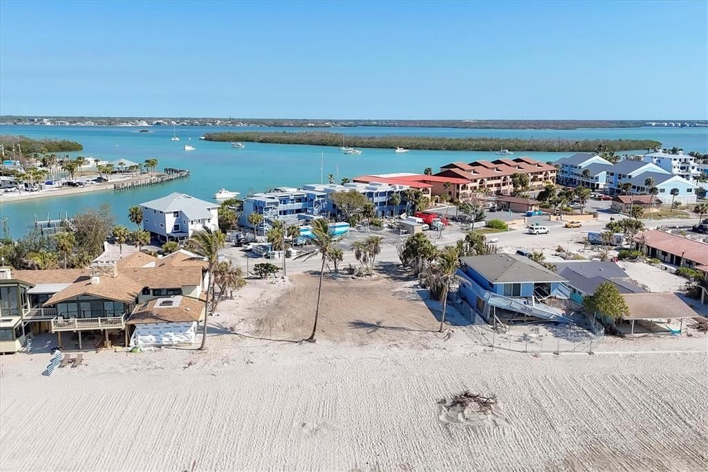 For Sale: $1,995,000 (0.49 acres)
