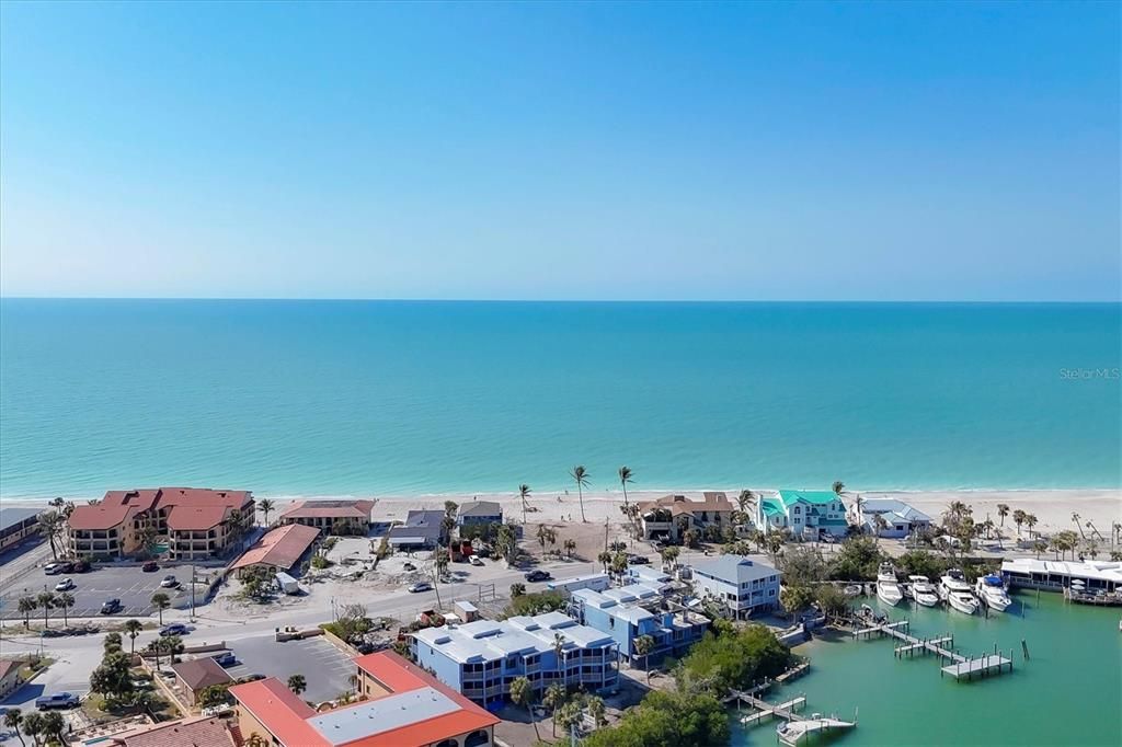 For Sale: $1,995,000 (0.49 acres)