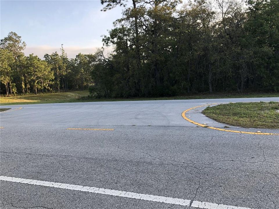 На продажу: $50,000 (0.24 acres)