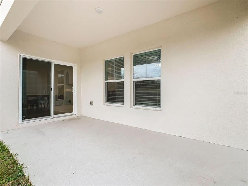 На продажу: $426,995 (5 спален, 3 ванн, 3011 Квадратных фут)