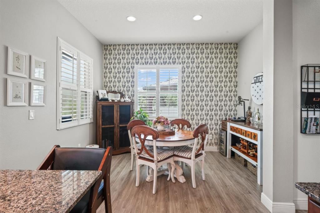 Activo con contrato: $499,900 (5 camas, 3 baños, 3198 Pies cuadrados)