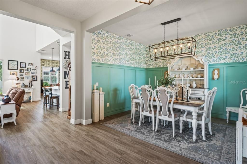 Activo con contrato: $499,900 (5 camas, 3 baños, 3198 Pies cuadrados)