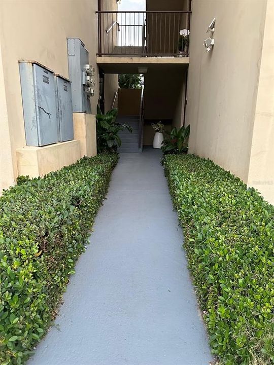 Recently Rented: $1,300 (3 beds, 2 baths, 106 Square Feet)