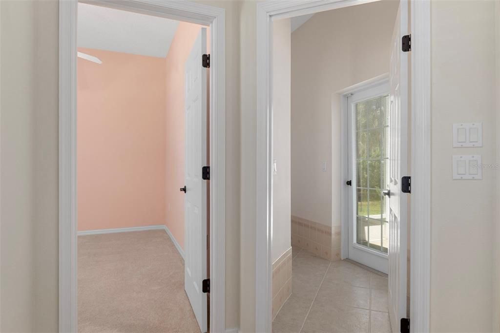 На продажу: $339,900 (3 спален, 2 ванн, 1823 Квадратных фут)