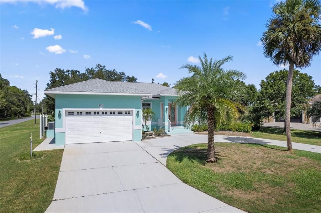 На продажу: $339,900 (3 спален, 2 ванн, 1823 Квадратных фут)