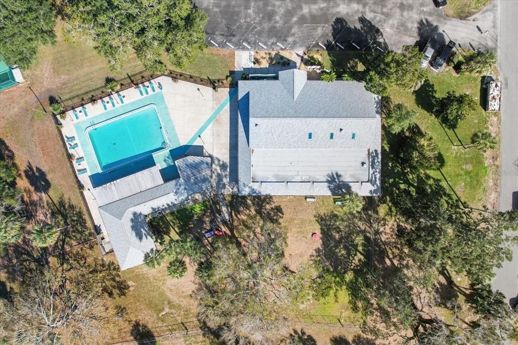 На продажу: $339,900 (3 спален, 2 ванн, 1823 Квадратных фут)