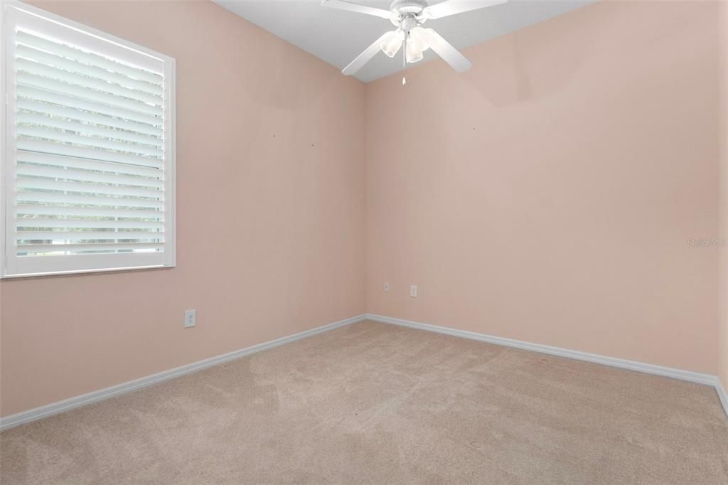 На продажу: $339,900 (3 спален, 2 ванн, 1823 Квадратных фут)