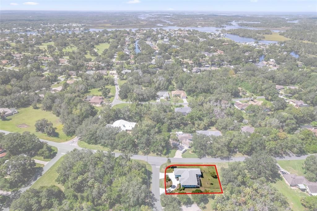 На продажу: $339,900 (3 спален, 2 ванн, 1823 Квадратных фут)