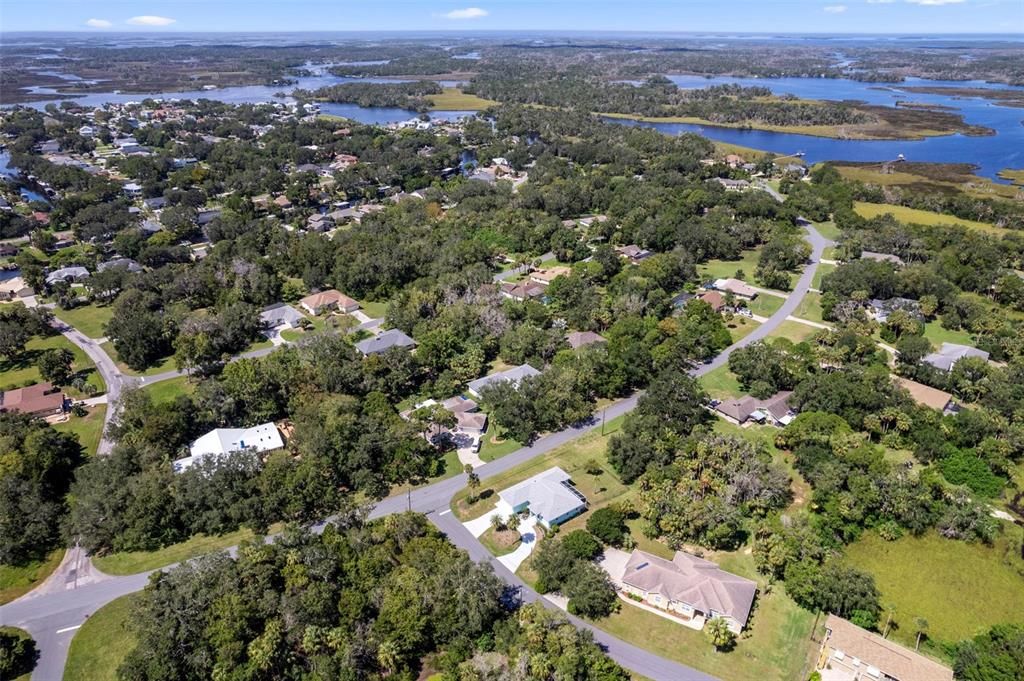 На продажу: $339,900 (3 спален, 2 ванн, 1823 Квадратных фут)