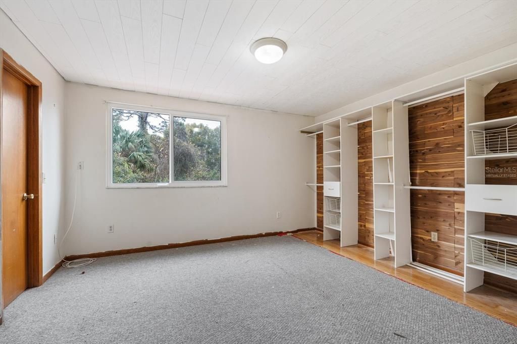 For Sale: $200,000 (2 beds, 2 baths, 1264 Square Feet)