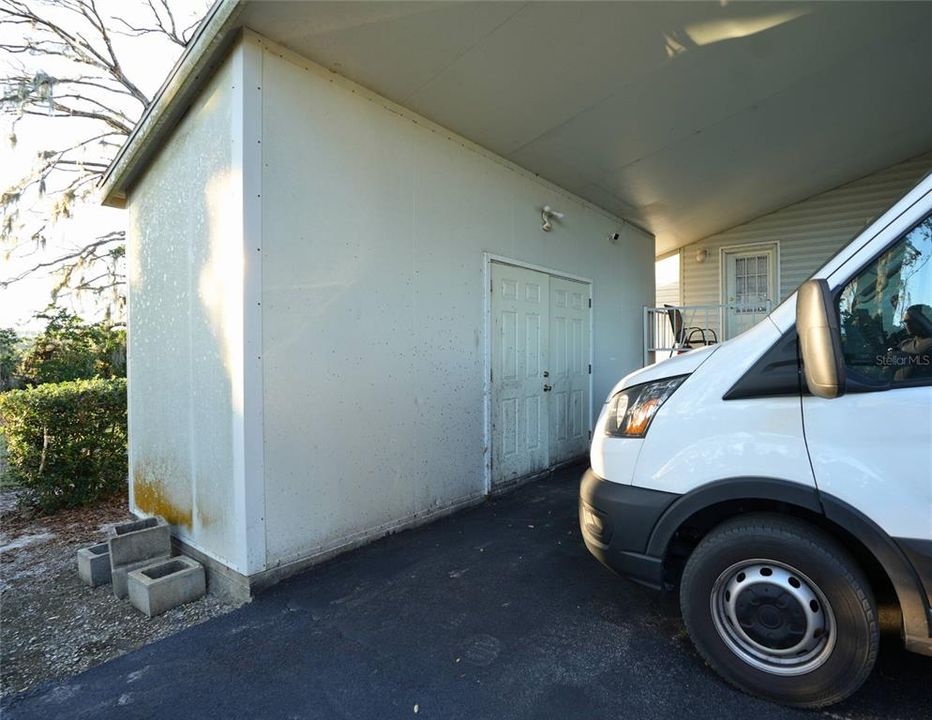 На продажу: $150,000 (0 спален, 0 ванн, 1986 Квадратных фут)