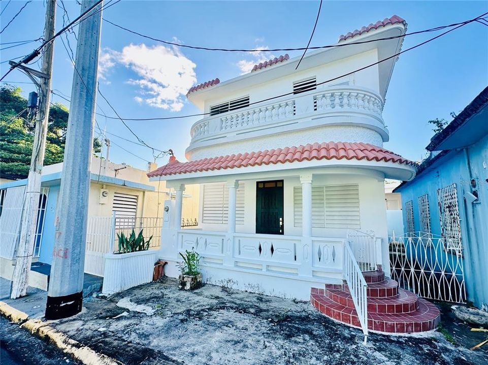 Vendido Recientemente: $125,000 (3 camas, 2 baños, 1470 Pies cuadrados)