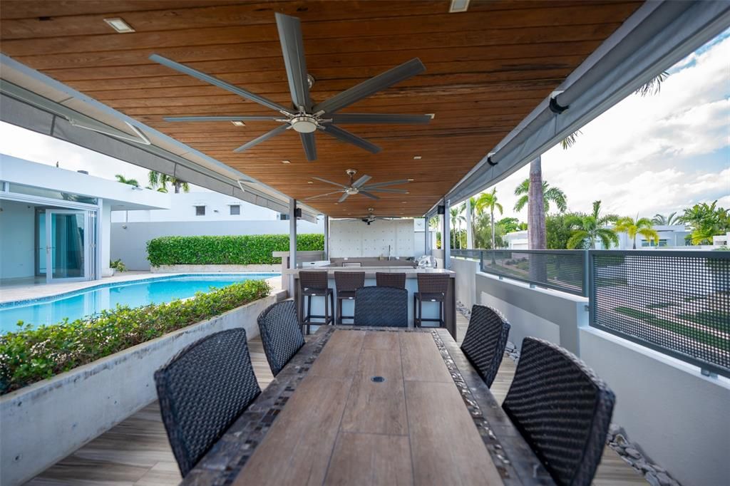 待售: $2,290,000 (4 贝兹, 5 浴室, 0 平方英尺)