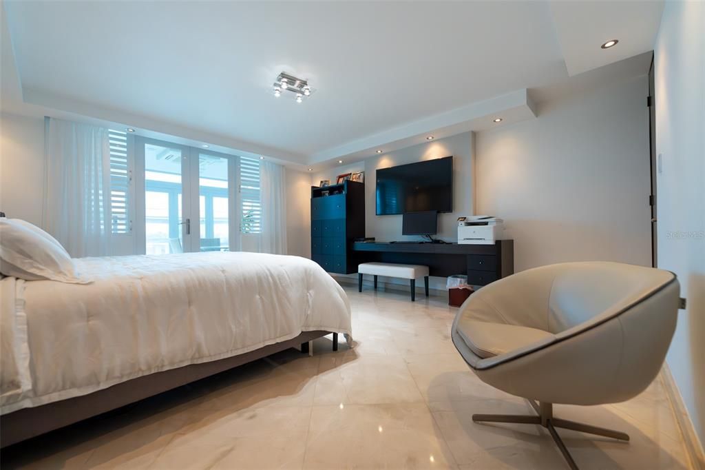 待售: $2,290,000 (4 贝兹, 5 浴室, 0 平方英尺)