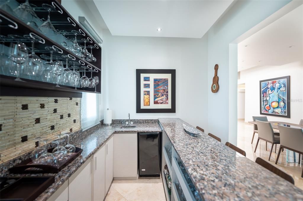 待售: $2,290,000 (4 贝兹, 5 浴室, 0 平方英尺)