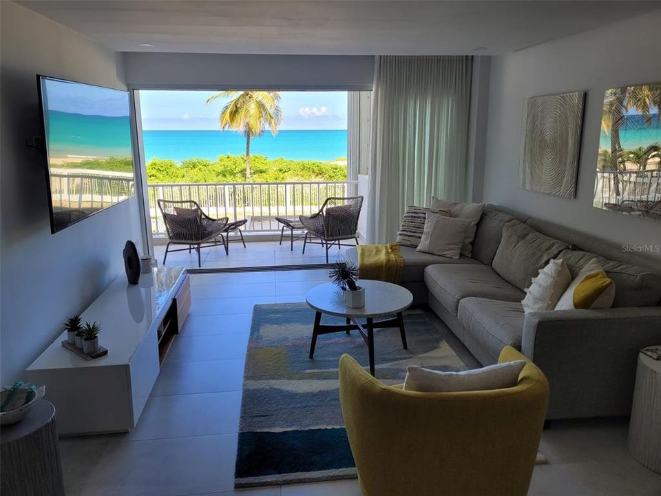 Recently Rented: $2,800 (2 beds, 2 baths, 1200 Square Feet)