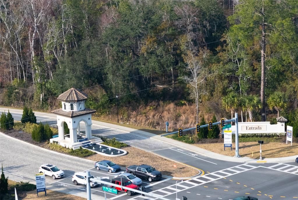 На продажу: $375,000 (4 спален, 2 ванн, 1856 Квадратных фут)