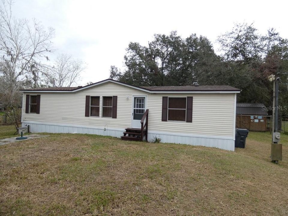 最近售出: $225,000 (3 贝兹, 2 浴室, 1296 平方英尺)