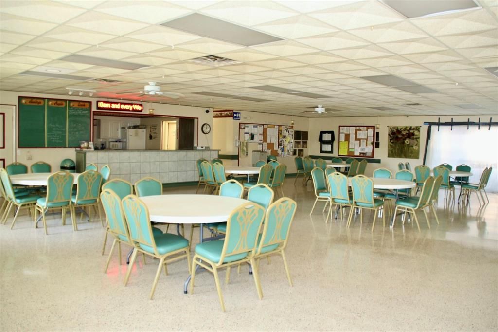 待售: $149,000 (3 贝兹, 2 浴室, 1590 平方英尺)