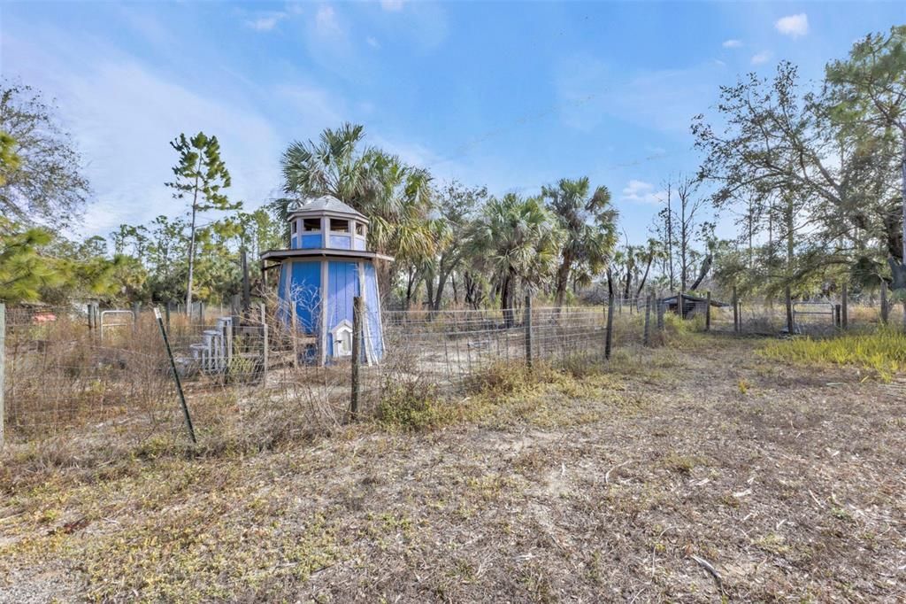 For Sale: $1,350,000 (4 beds, 3 baths, 2096 Square Feet)