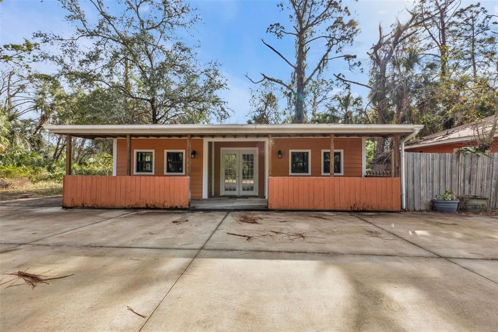 For Sale: $1,350,000 (4 beds, 3 baths, 2096 Square Feet)