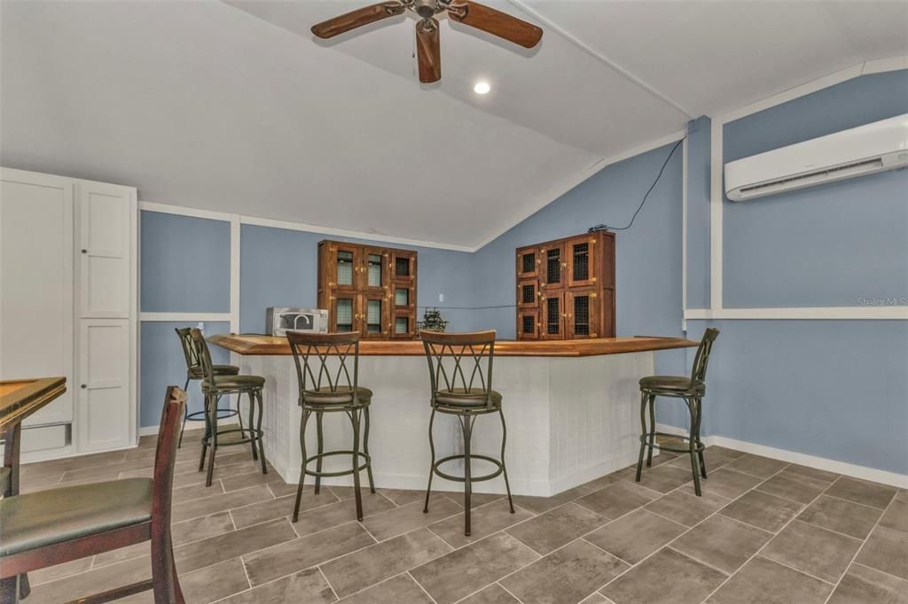 For Sale: $1,350,000 (4 beds, 3 baths, 2096 Square Feet)