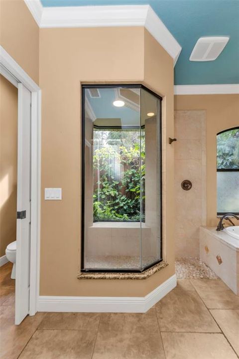 For Sale: $1,350,000 (4 beds, 3 baths, 2096 Square Feet)