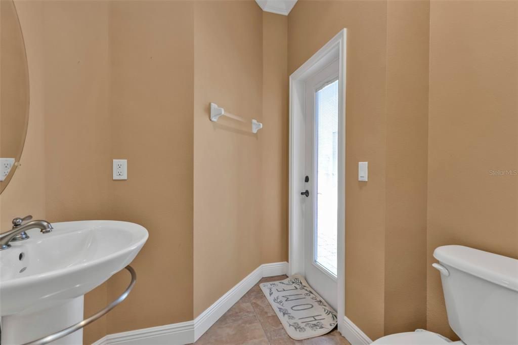 For Sale: $1,350,000 (4 beds, 3 baths, 2096 Square Feet)