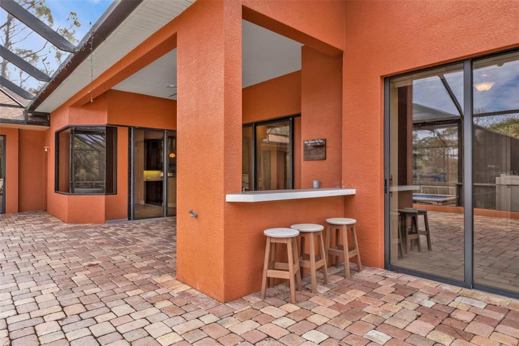 For Sale: $1,350,000 (4 beds, 3 baths, 2096 Square Feet)