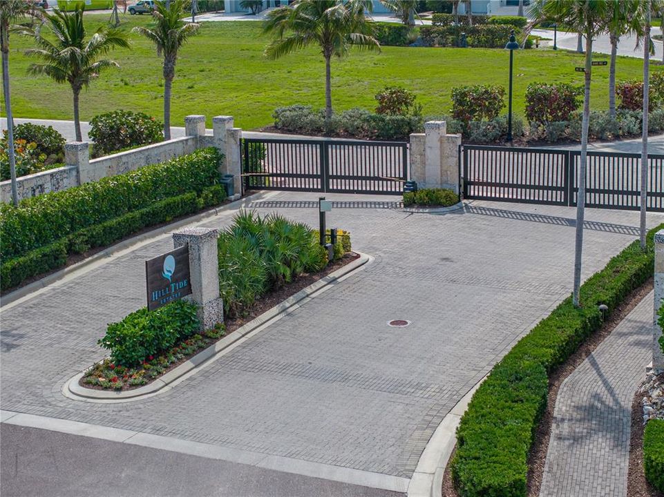 En Venta: $2,800,000 (0.33 acres)