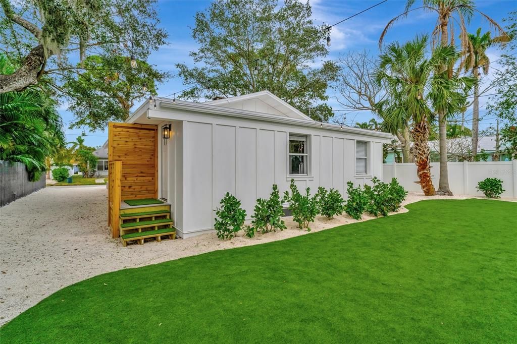 待售: $1,099,000 (6 贝兹, 0 浴室, 2710 平方英尺)