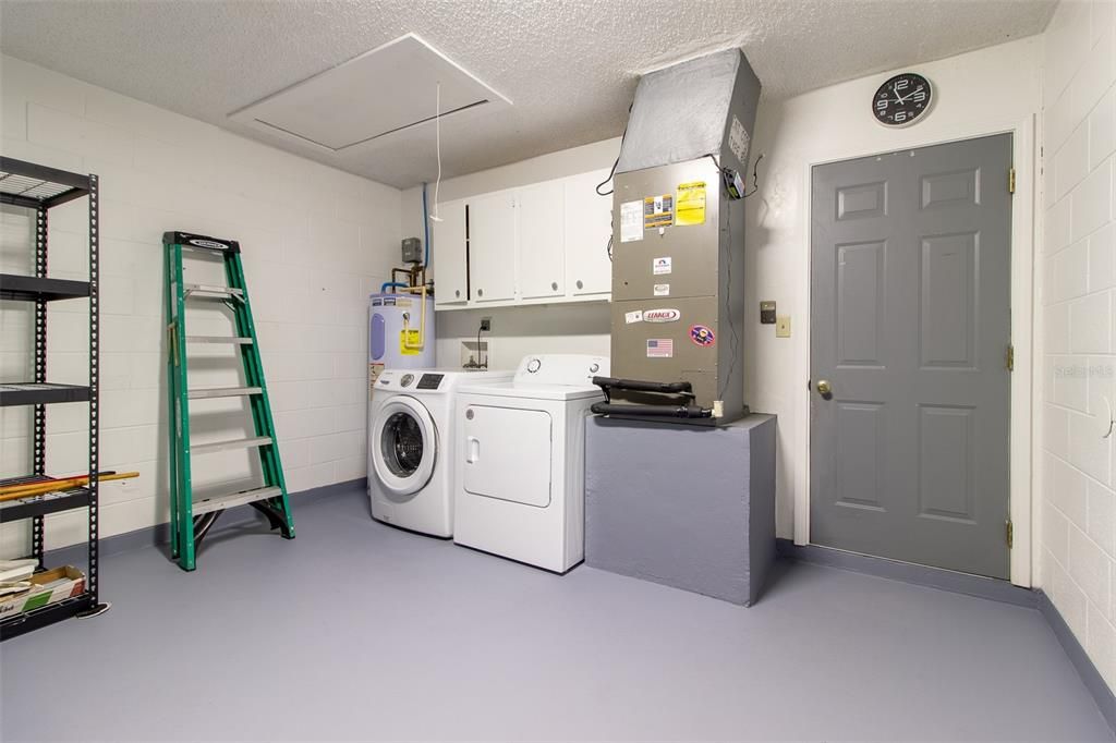 En Venta: $169,500 (2 camas, 2 baños, 957 Pies cuadrados)