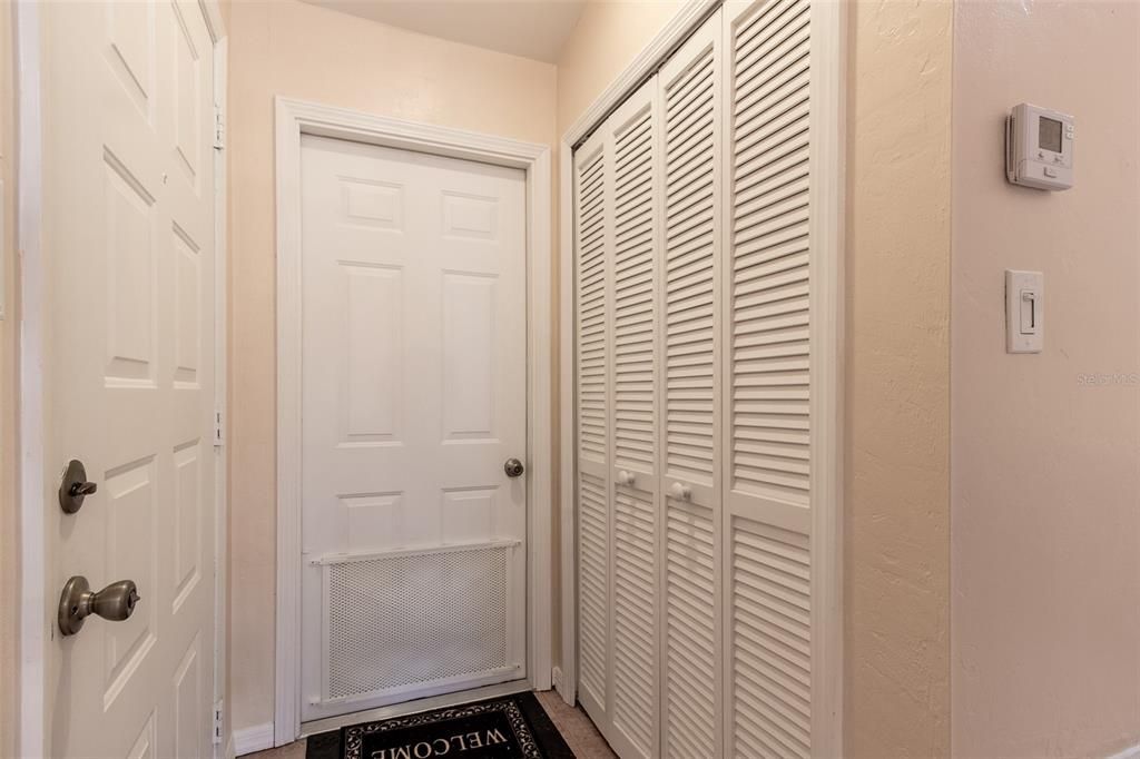 En Venta: $169,500 (2 camas, 2 baños, 957 Pies cuadrados)