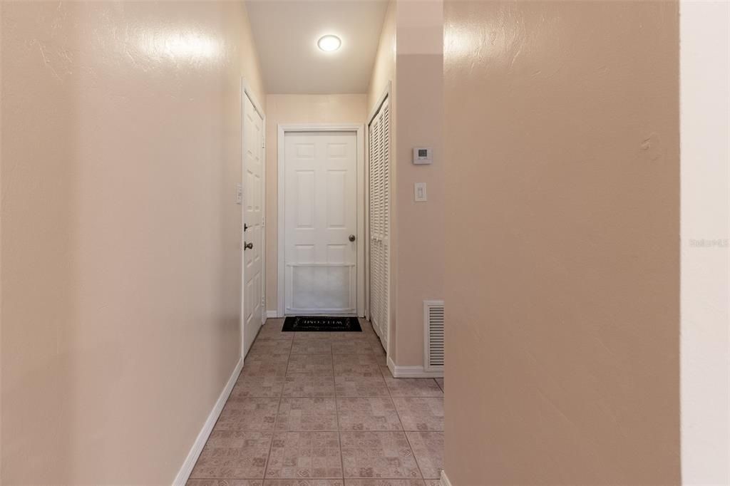 En Venta: $169,500 (2 camas, 2 baños, 957 Pies cuadrados)