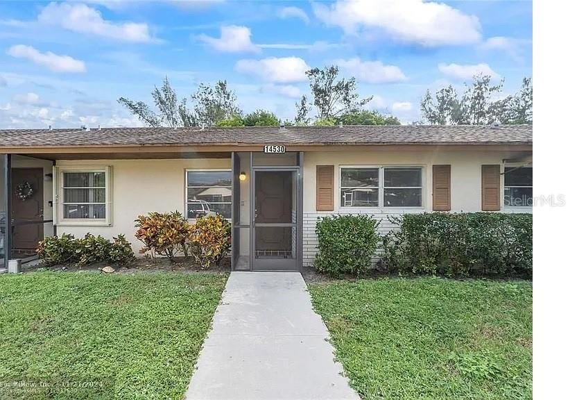 最近售出: $208,000 (2 贝兹, 2 浴室, 852 平方英尺)