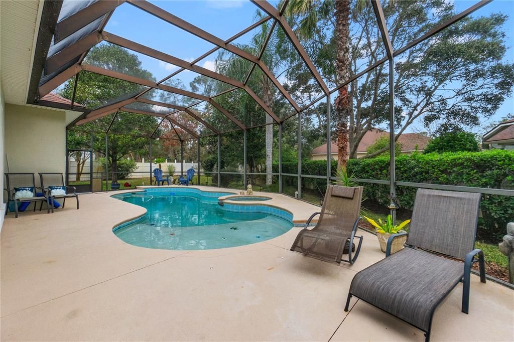 待售: $629,000 (4 贝兹, 3 浴室, 2560 平方英尺)