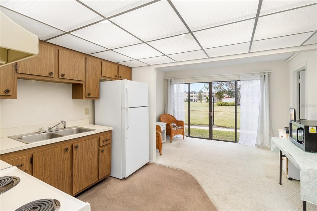 Activo con contrato: $125,000 (2 camas, 2 baños, 1035 Pies cuadrados)