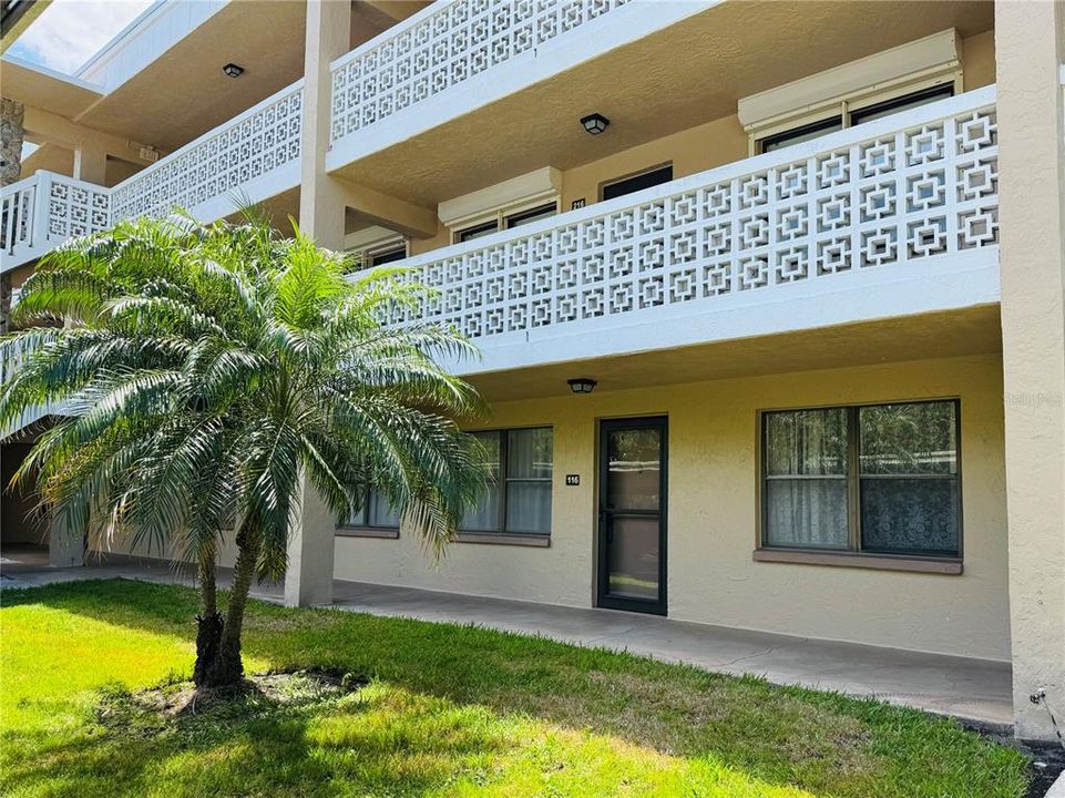 Activo con contrato: $125,000 (2 camas, 2 baños, 1035 Pies cuadrados)