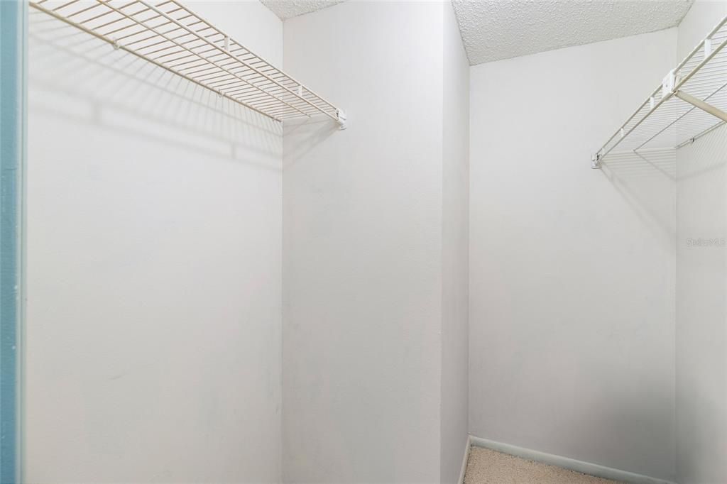 Activo con contrato: $125,000 (2 camas, 2 baños, 1035 Pies cuadrados)
