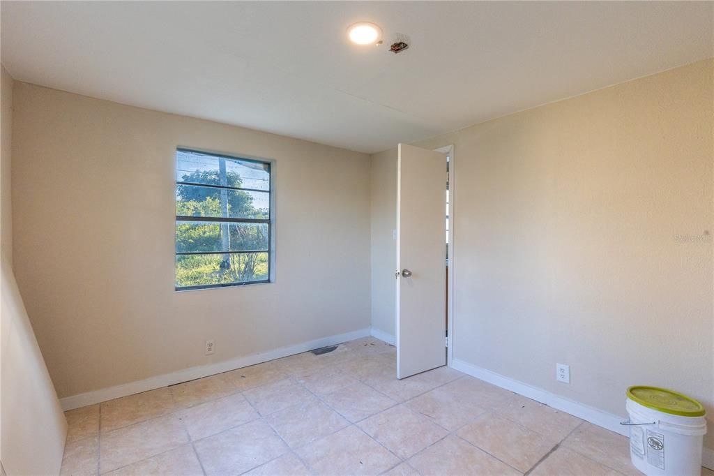 Под контрактом: $250,000 (7 спален, 3 ванн, 3105 Квадратных фут)