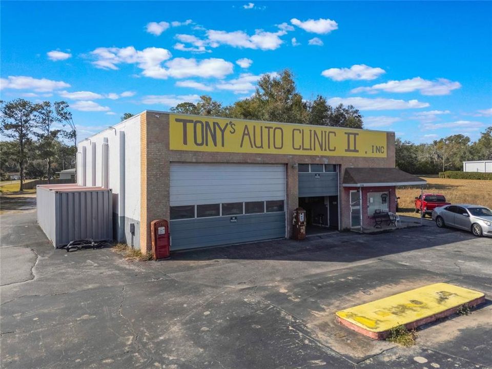 For Sale: $830,000 (0 beds, 0 baths, 2750 Square Feet)