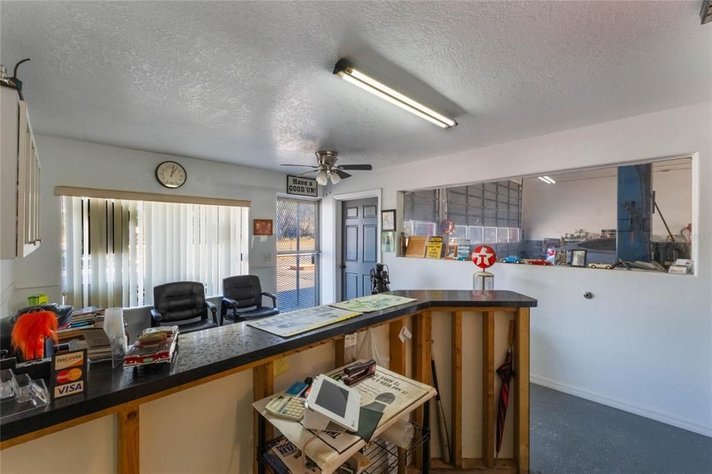 For Sale: $830,000 (0 beds, 0 baths, 2750 Square Feet)