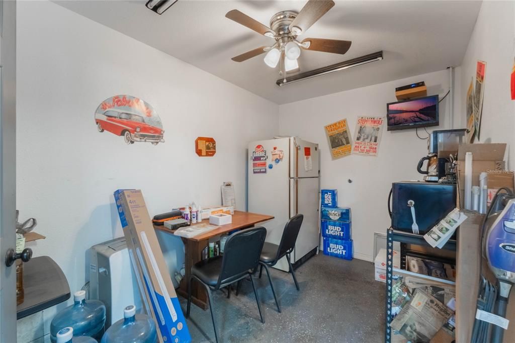 For Sale: $830,000 (0 beds, 0 baths, 2750 Square Feet)