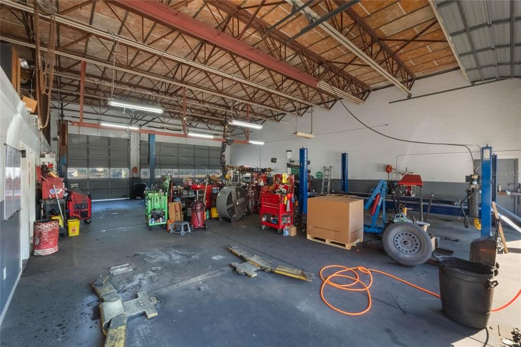 For Sale: $830,000 (0 beds, 0 baths, 2750 Square Feet)