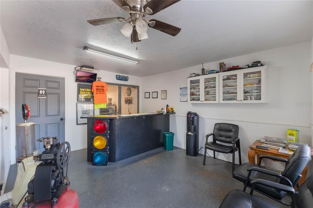 For Sale: $830,000 (0 beds, 0 baths, 2750 Square Feet)