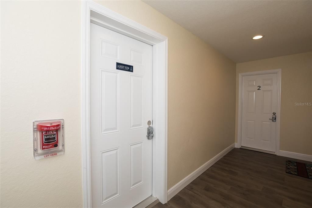 待售: $1,390,000 (0 贝兹, 0 浴室, 8348 平方英尺)