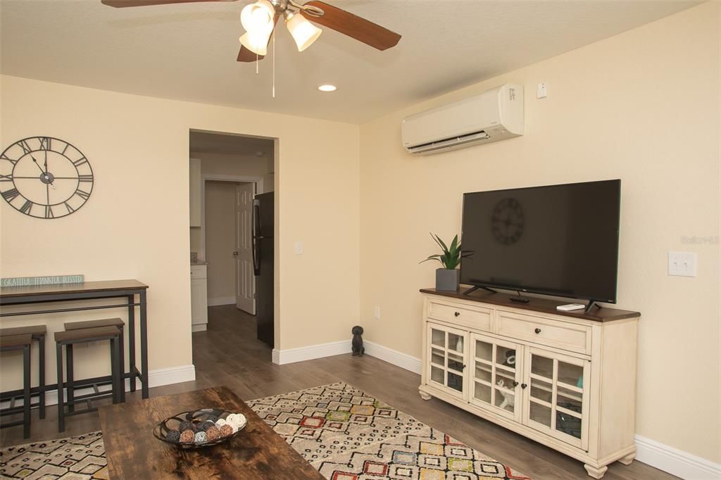 待售: $1,390,000 (0 贝兹, 0 浴室, 8348 平方英尺)