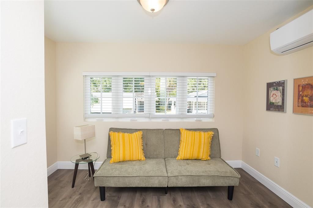 待售: $1,390,000 (0 贝兹, 0 浴室, 8348 平方英尺)