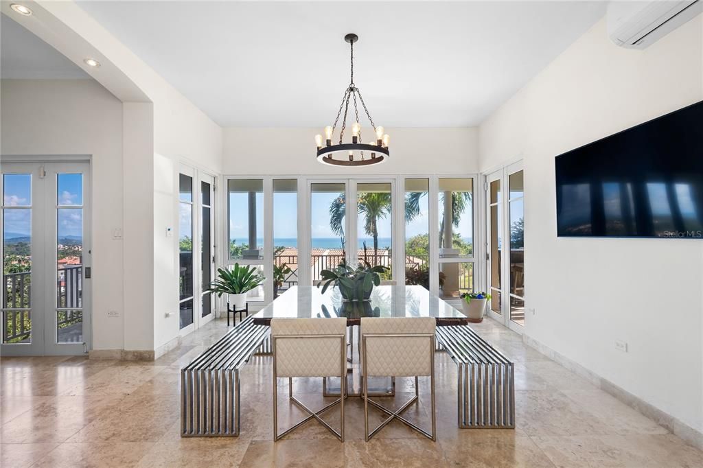 For Sale: $2,220,000 (4 beds, 3 baths, 4300 Square Feet)